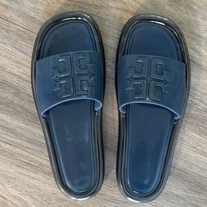 Like new Tory Burch bubble jelly sandals